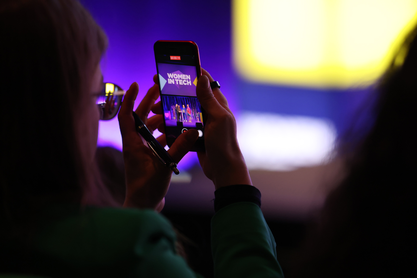 Unlock collaboration: Embrace tech knowledge as a professional outside ...