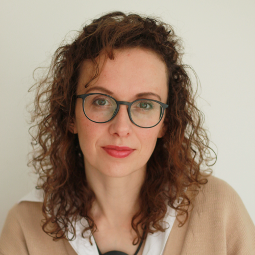 Oz mushukini onanizm qilayotgan ayolning videosi