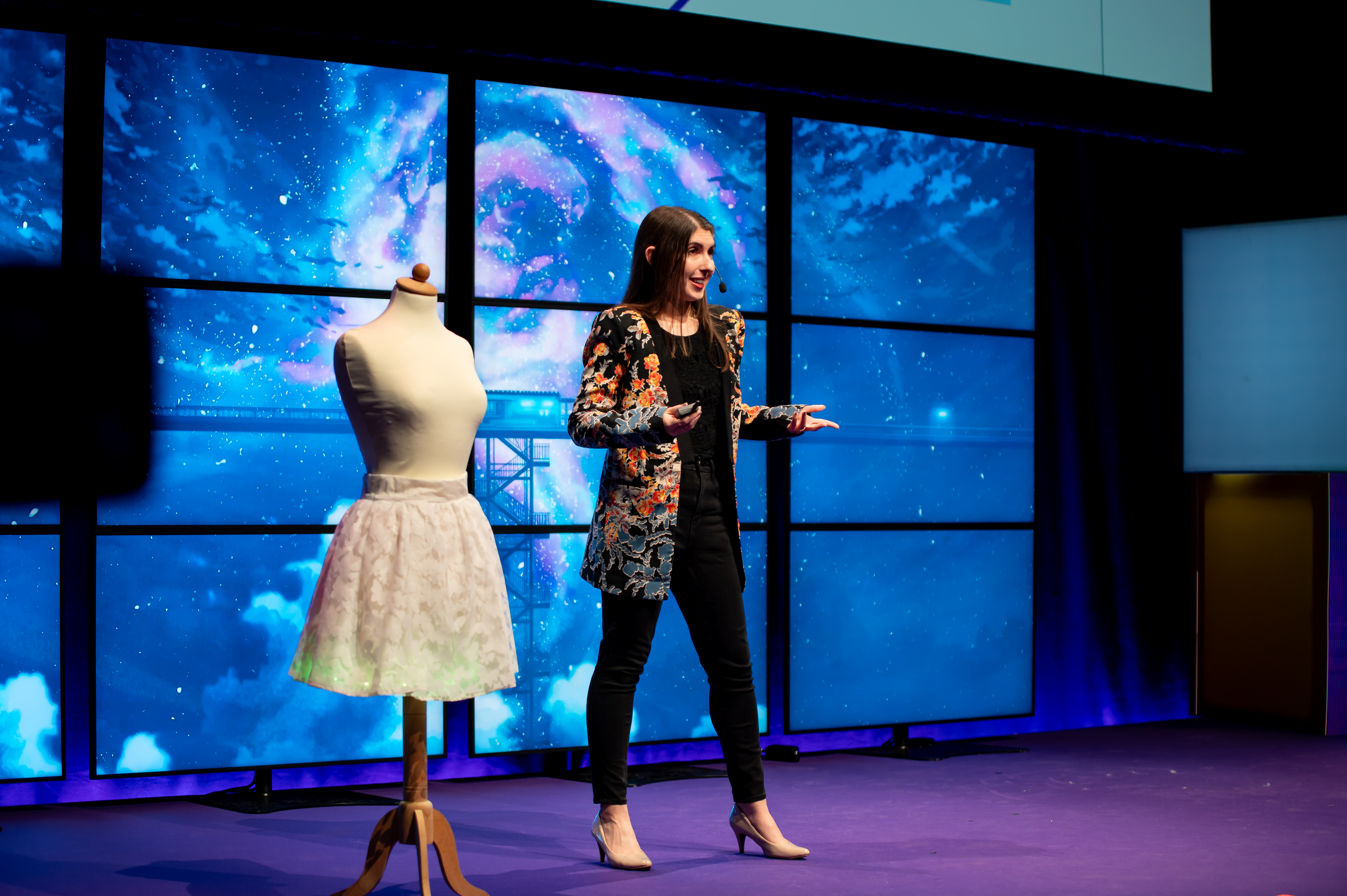 New Threads: Tech Education through Fashion - Women In Tech Sweden